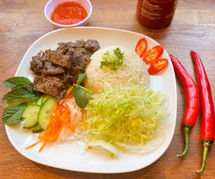 GRILLED BEEF RICE- COM BO NUONG